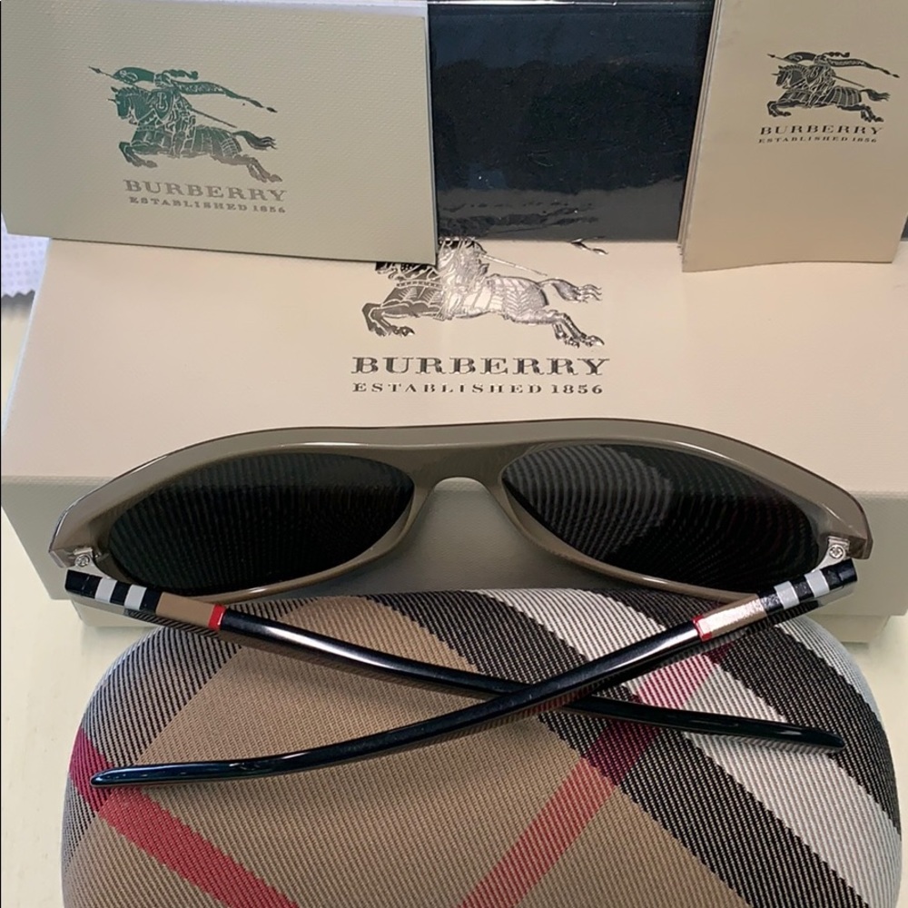 Authentic Burberry Sunglasses - Picture 2 of 4